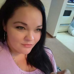 Meet your Posher, Connie